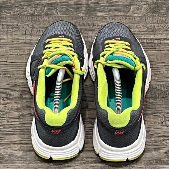 Nike Revolution 2 Sneakers Gray Women’s 7 Neon Green Runners 554900 026 - Picture 8 of 15